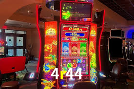 4r44